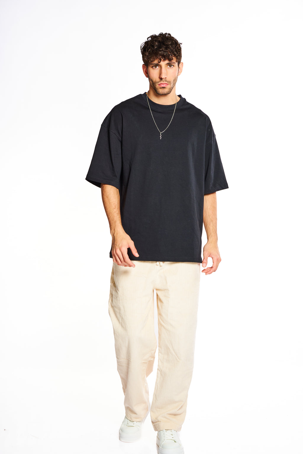 טי שירט אוברסייז שחורה