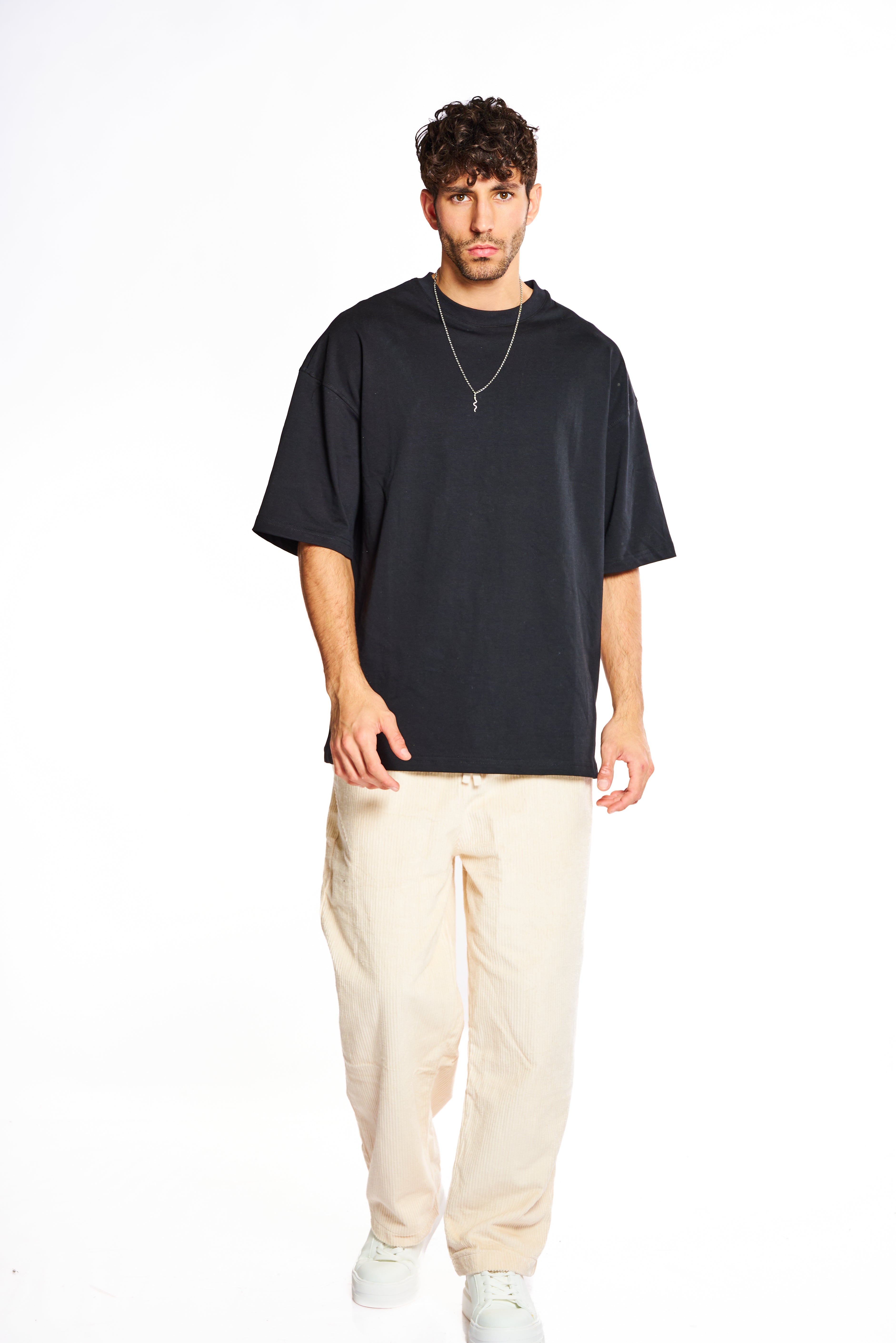 טי שירט אוברסייז שחורה