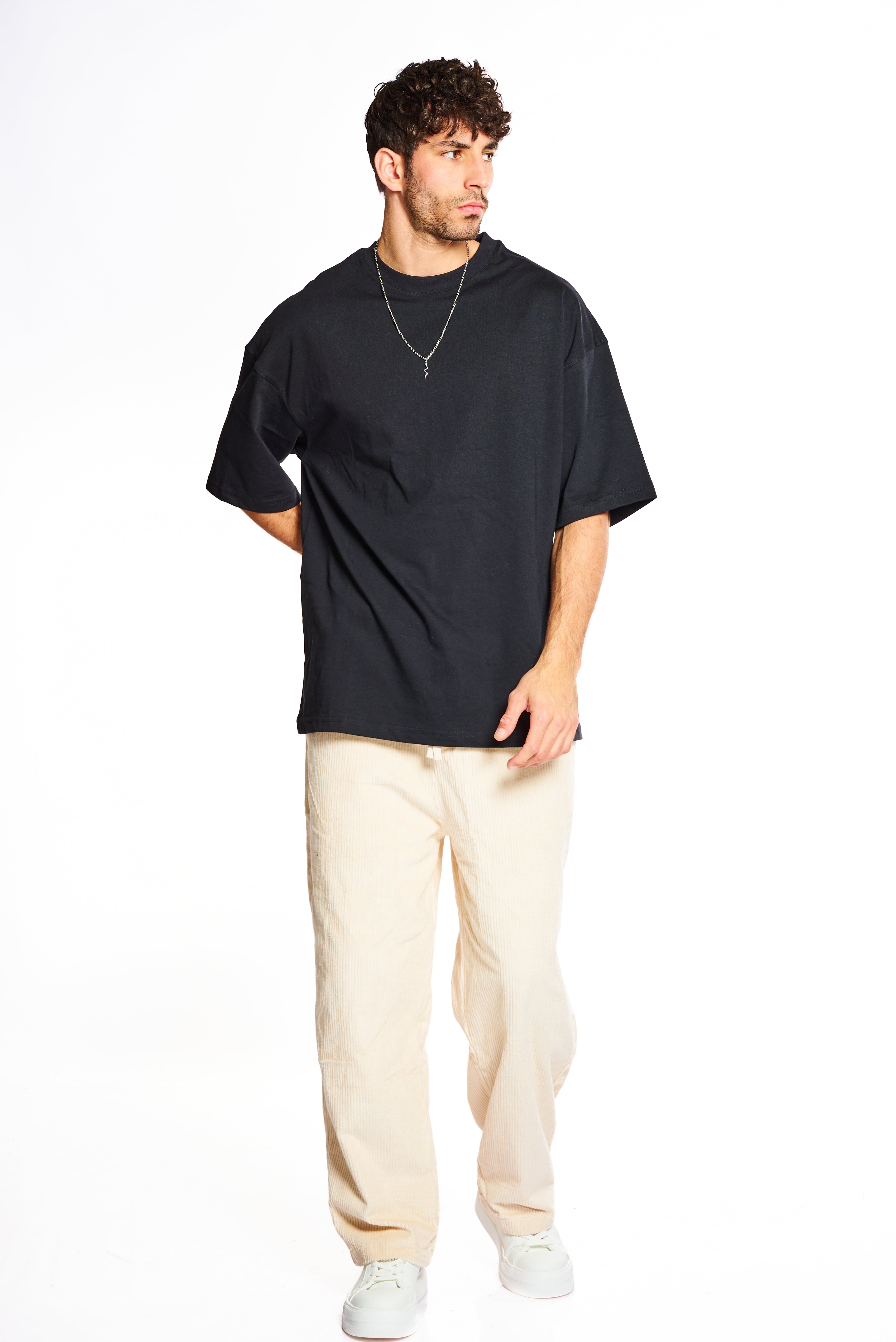 טי שירט אוברסייז שחורה