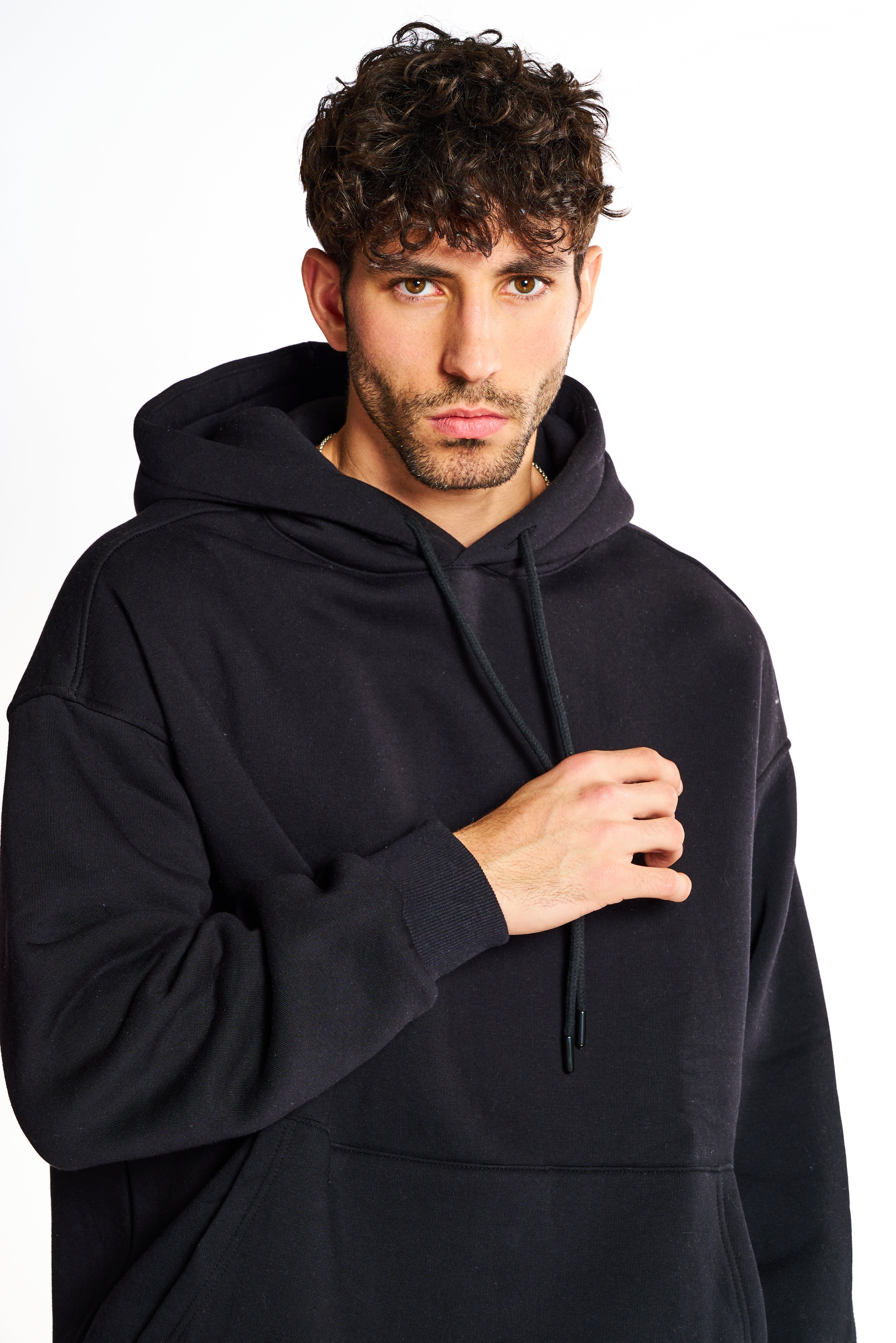 חליפת פוטר באגי חורפית שחורה.