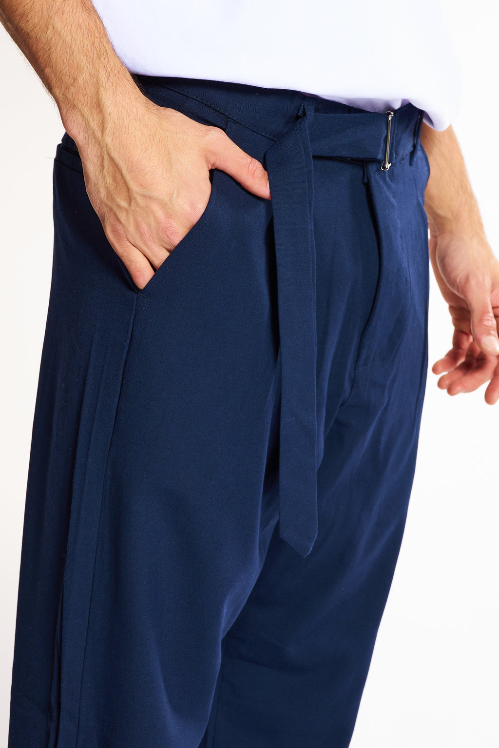 מכנס אלגנט מחוייט כחול