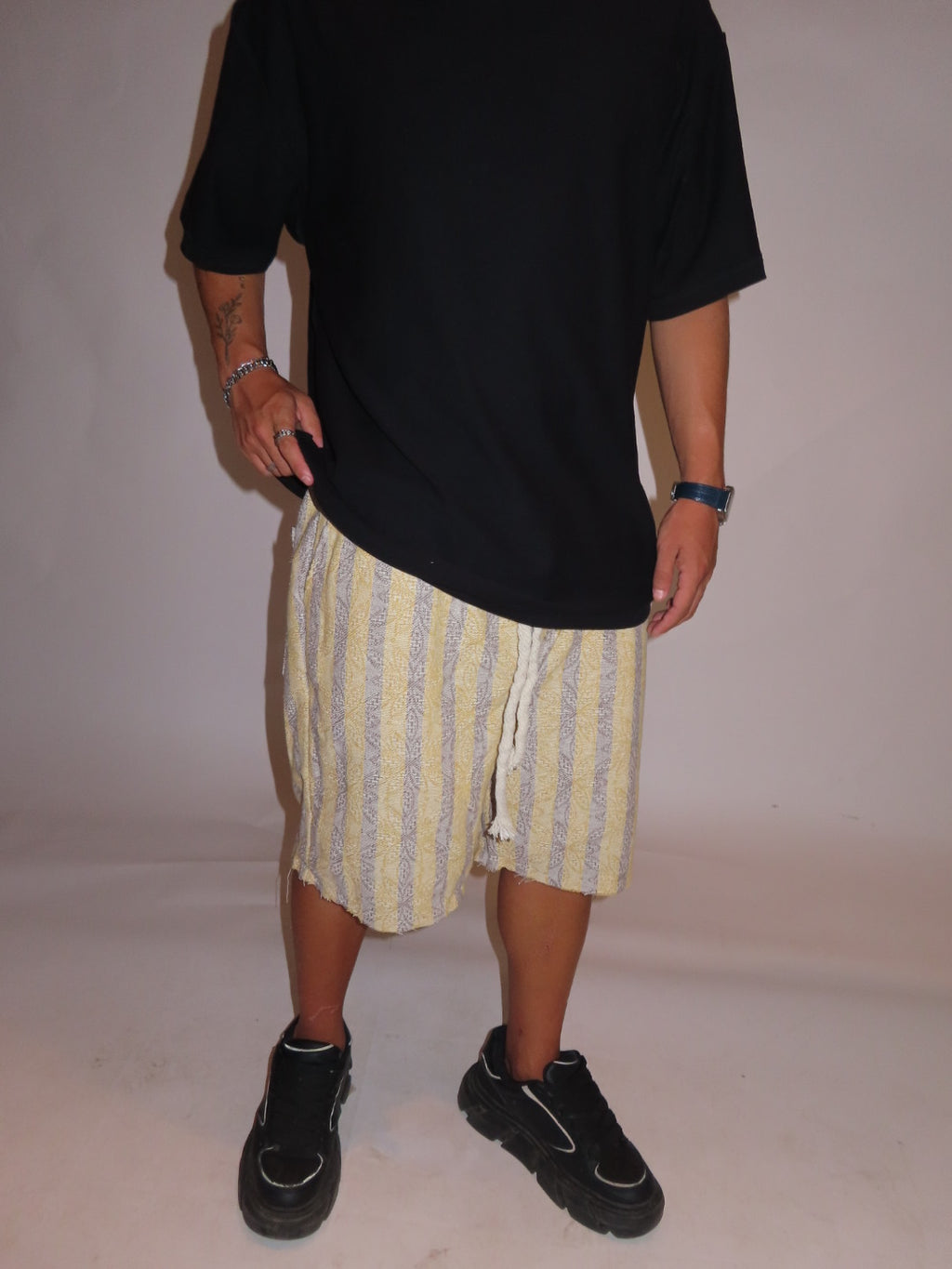 מכנס פשתן צהוב